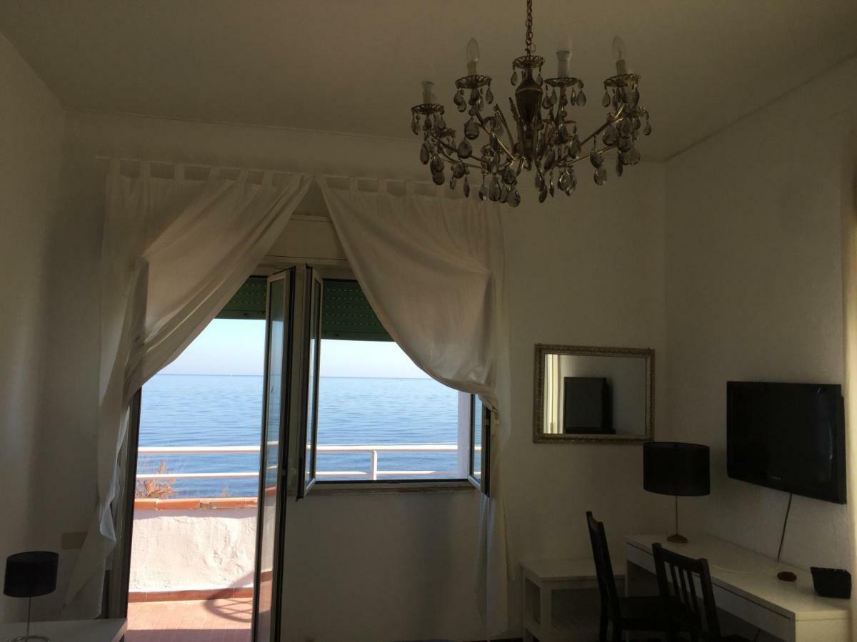 A Casa Di Giuseppe 2 Panzió Carini Kültér fotó