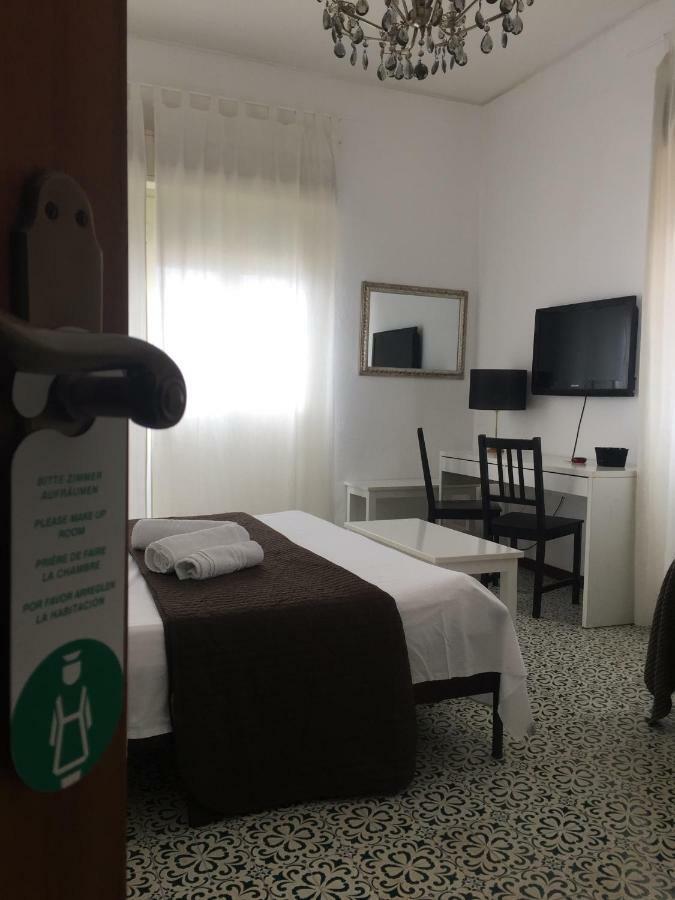 A Casa Di Giuseppe 2 Panzió Carini Kültér fotó